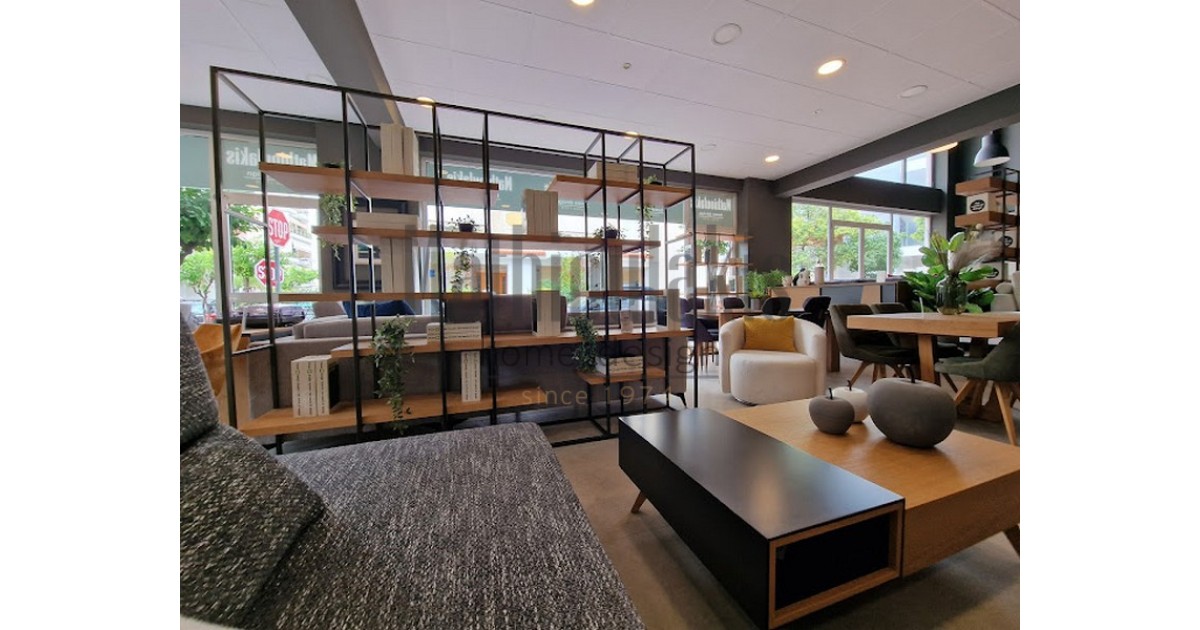 SH01 SHOWROOM